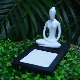 Incensário Relevo Yoga Mod B 16cm Resina Porta Incenso Vareta