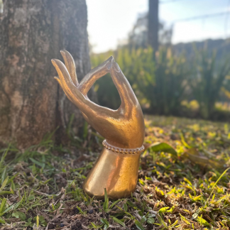 Mão Budista 24cm Dourado Resina Decoração
