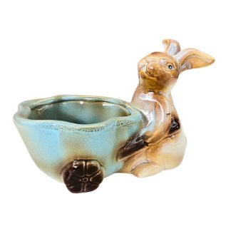 Coelho Azul com Cesta em Porcelana 18cm Decorativo