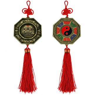 Bagua Metal 09,5cm Tira Vermelha Dragão Decoração